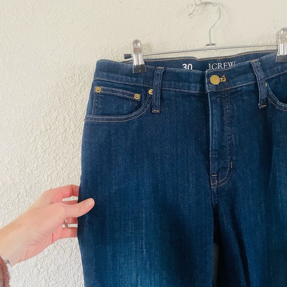 J. Crew 9" demi-boot crop jean in Dark Worn wash - Picture 11 of 12